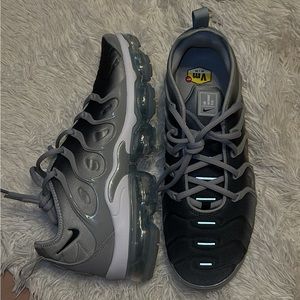 Air VaporMax Plus “Wolf Grey” BRAND NEW
